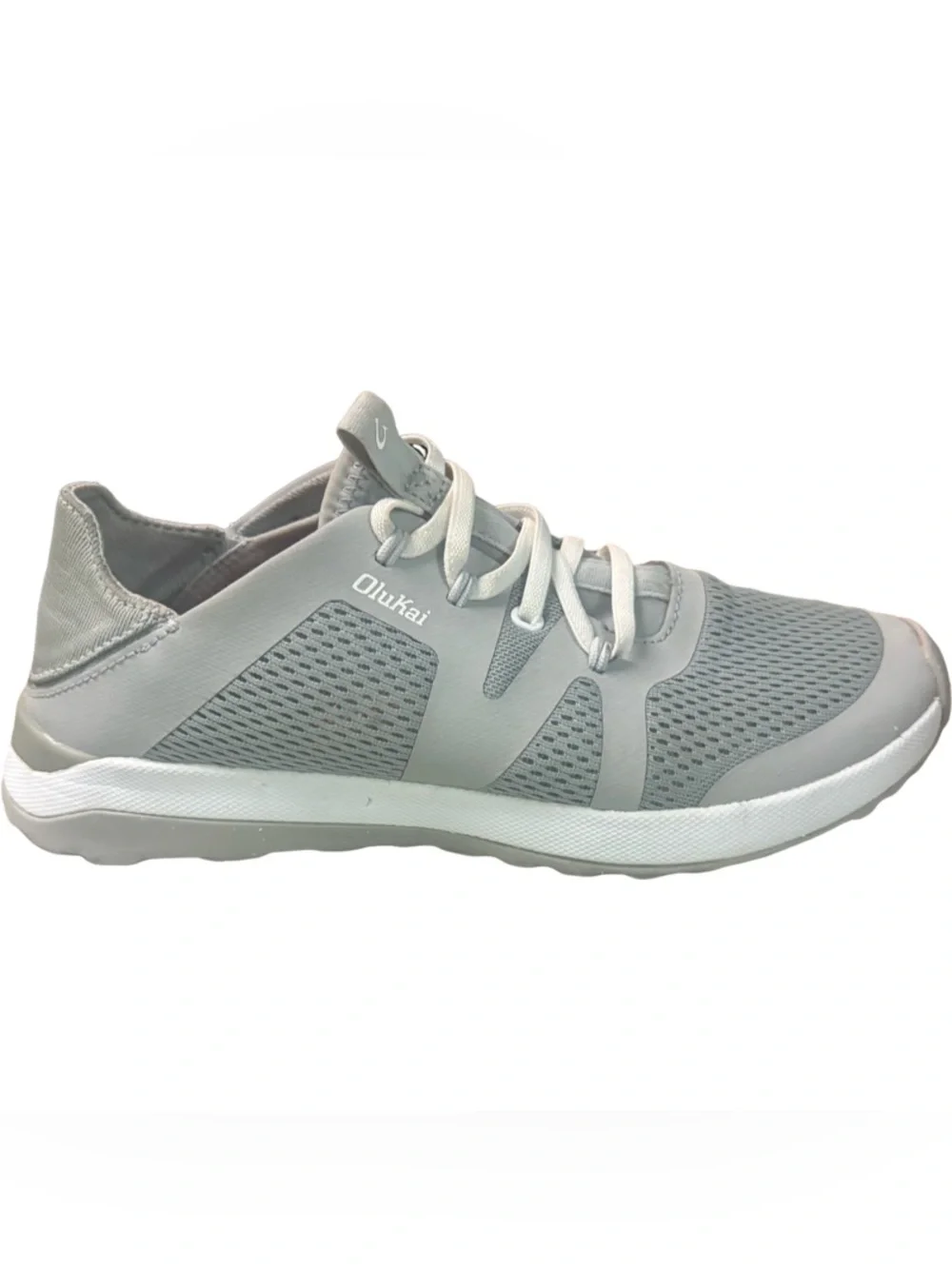 OluKai Women's Huia Sneakers Size 7.5